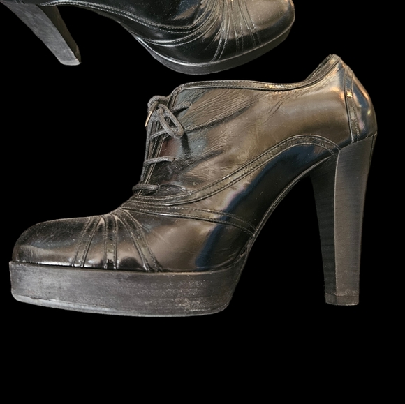 Fendi Lace-up Booties - Picture 3 of 8